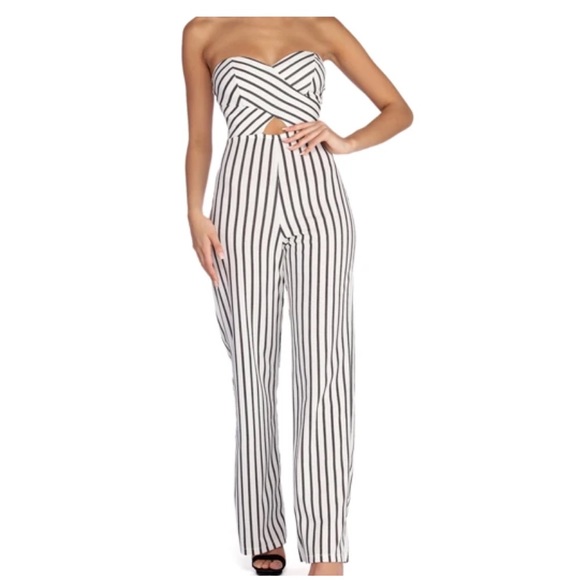 Windsor Strapless White Striped Jumpsuit - Picture 5 of 6